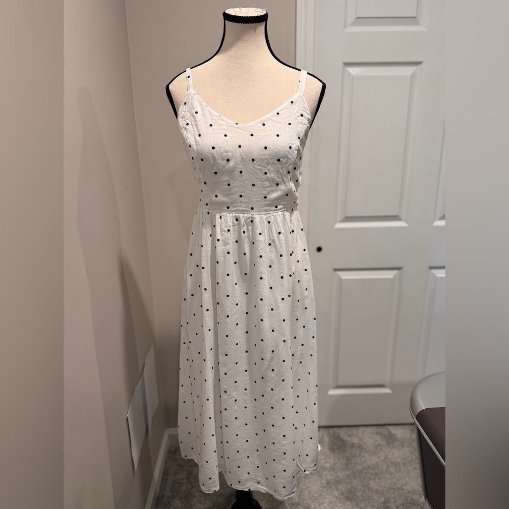 Old Navy- Polka-Dot Fit & Flare Midi for Women- Size Small